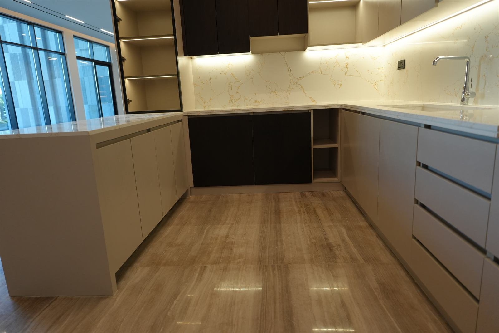 Modern fitted kitchen cabinetry in Dubai apartment